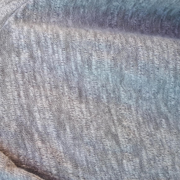 Joe Fresh hooded top - Picture 6 of 6